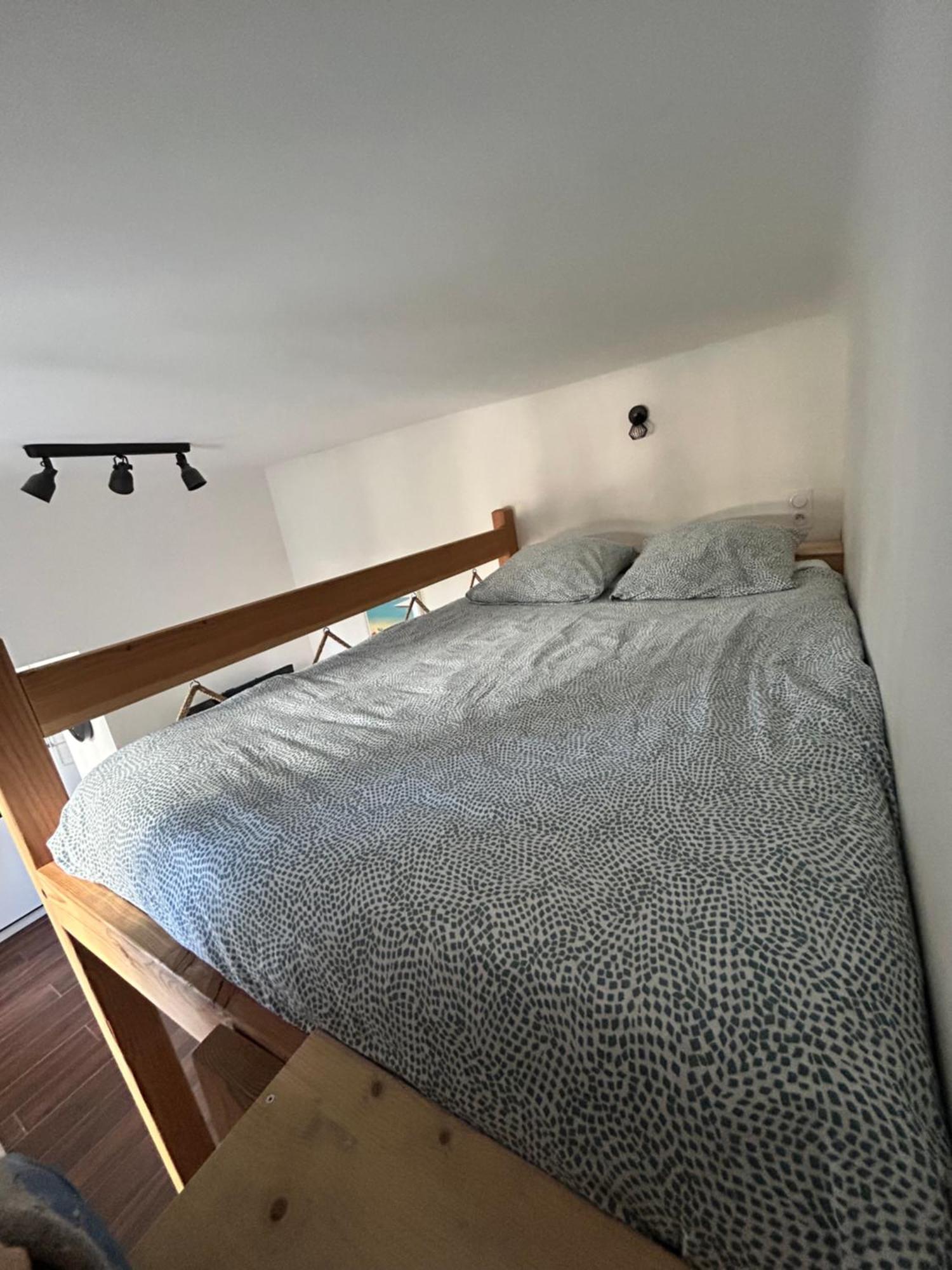 Agreable Studio Renove Avec Place De Parking Bandol Exteriör bild